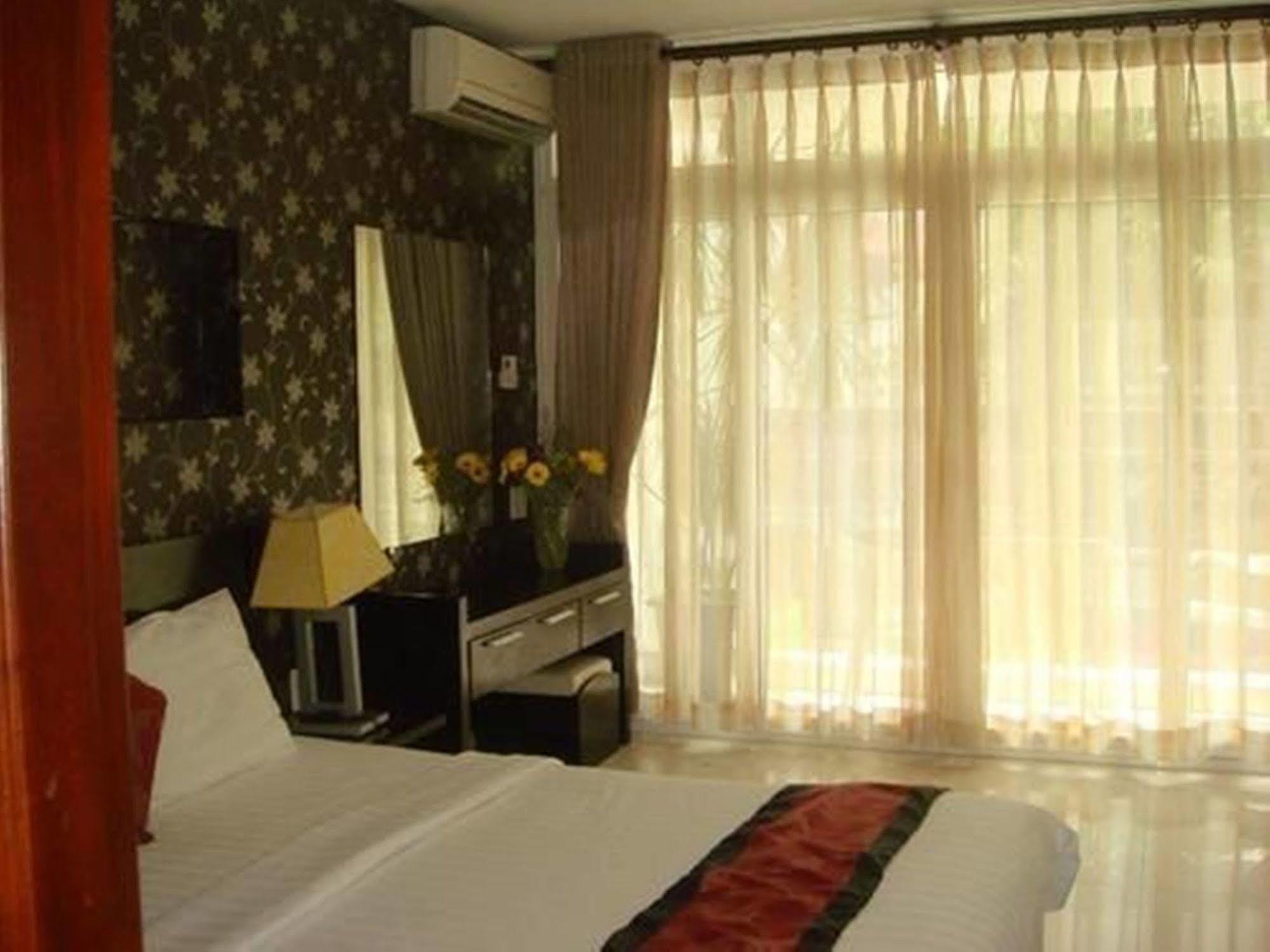 Trung Son Hotel 胡志明市 外观 照片