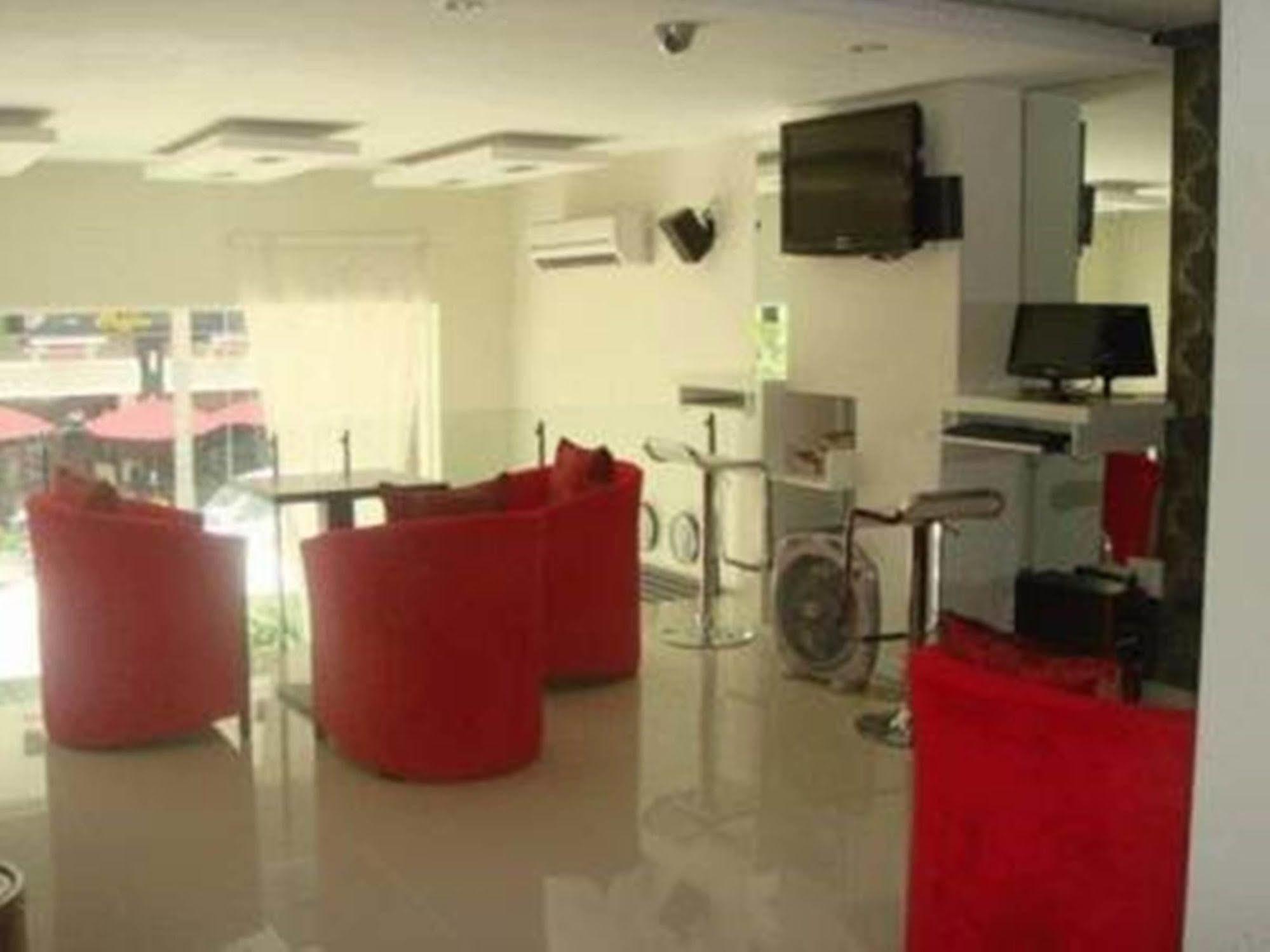 Trung Son Hotel 胡志明市 外观 照片